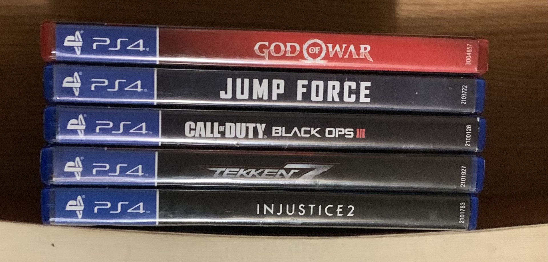 5 PS4 Blu-Ray Games - GoW, Jump Force, Bo3, Tekken 7, Injustice 2