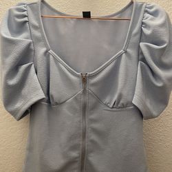 Top Women’s Size L Baby Blue