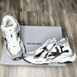 Balenciaga Shoes Brand New Sneakers With Box And Dust Cover 