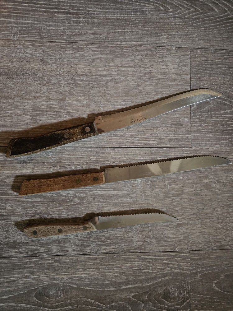 #Vintage #Serated Kitchen Knives 