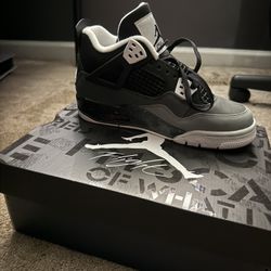 Jordan 4 Fear
