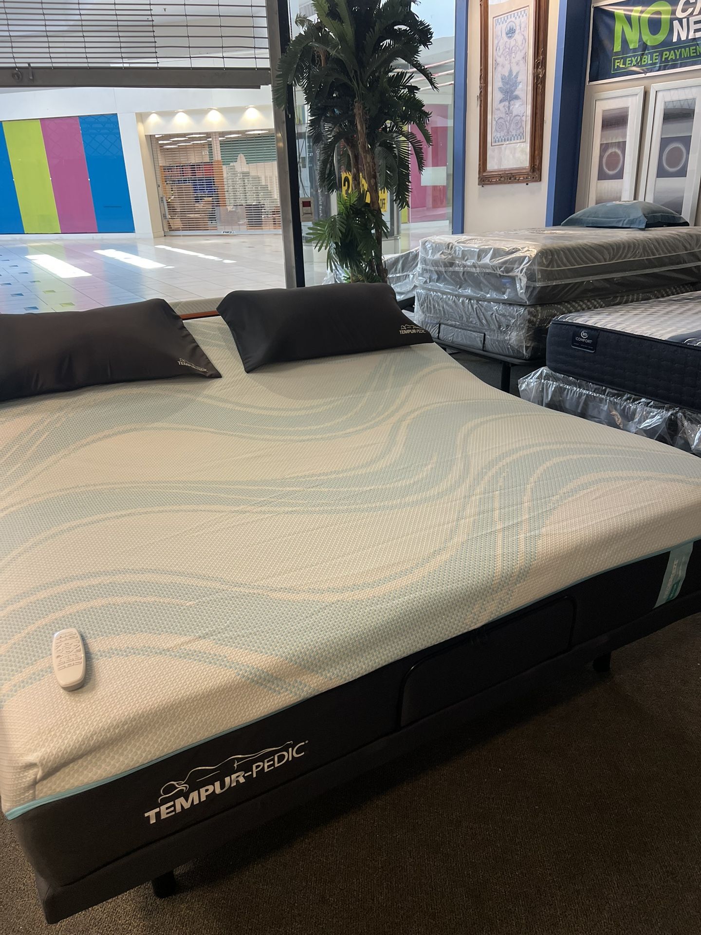 🔥Tempur Pro Breeze 2.0 Medium King $1500🔥