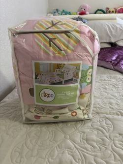 4 Piece Toddler Bed Set