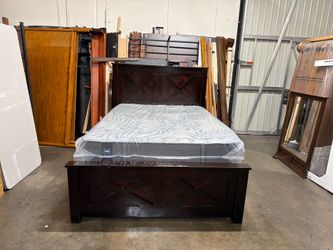Queen bed with mattress $280