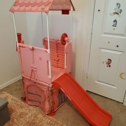 Radio Flyer Play And Fold Princess Castle 