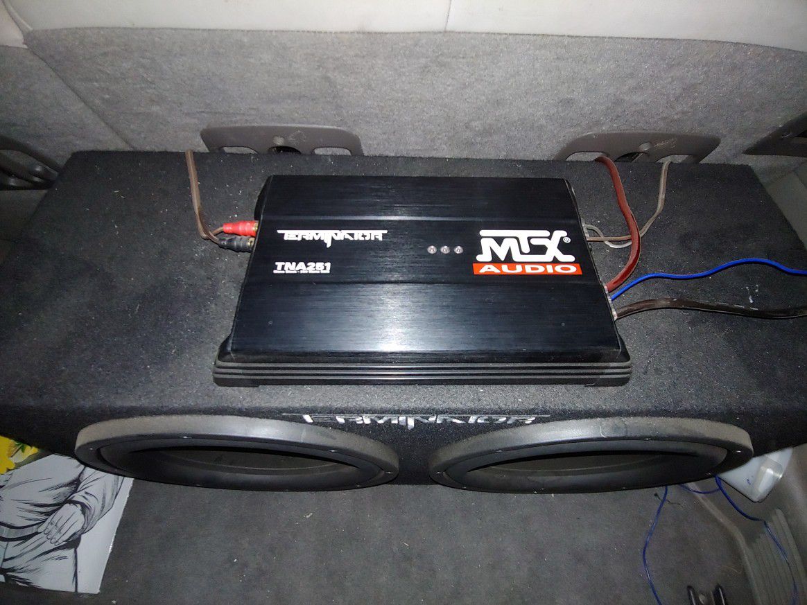 2 12"subs and amp