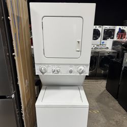 Kenmore white electric 220 volts stackable 24 inches 