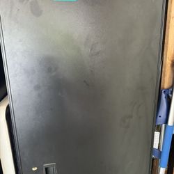 Euro Cave Wine Cooler/cabinet 256 Bottles