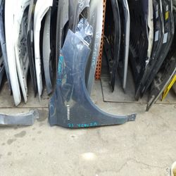 2021 Toyota Venza Right Fender