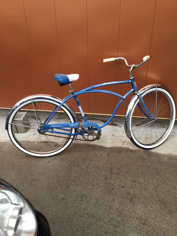 Schwinn 26” Cruiser Bicycle Vintage 60s Bike for Sale in Lynnwood, WA