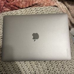 mac book pro 13 in