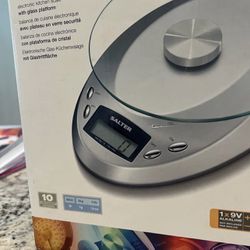 Digital Glass Kitchen Scale-BOX NEVER OPENED