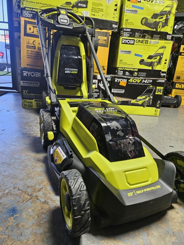 RYOBI 40V HP BRUSHLESS CORDLESS 20IN SELF PROPELLED LANW MOWER NO BAG