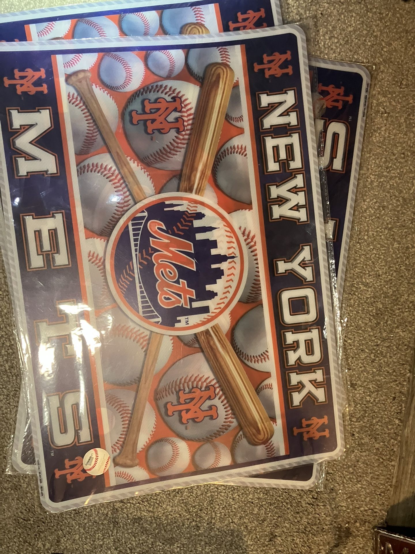 Mets Bobble Head Trailer Hitch Cover Desk, Lam And Placemats
