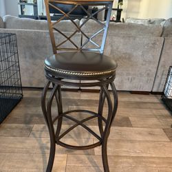 3 BAR STOOLS