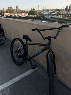 Throne Goon 29