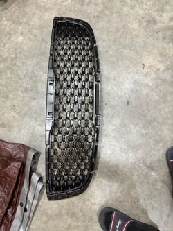 Black Honeycomb Mesh Front Bumper Grille
