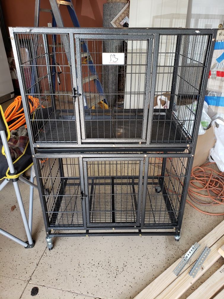 Homey pet station/dog crate