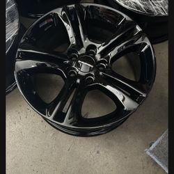 17” Rims Charger , Chrysler 300 5x115 Firm Price,,,