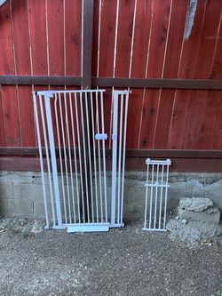 Dog gates