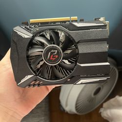 ASRock Phantom Gaming Radeon RX 550 DirectX 12 RX550 2G 2GB 128-Bit GDDR5 PCI Express 3.0 x16 HDCP Ready Video Card