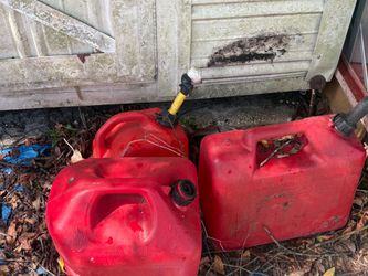 Free gas cans !!!!!