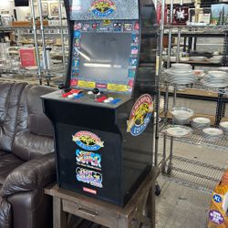 Arcade1Up Street Fighter II: Champion Edition home arcade machine (3/4 Scale)