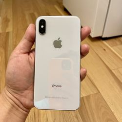 iPhone X 64 gab Unlocked. 