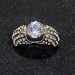 925  Sterling Silver Sensational Proposal Ring White Sapphire 