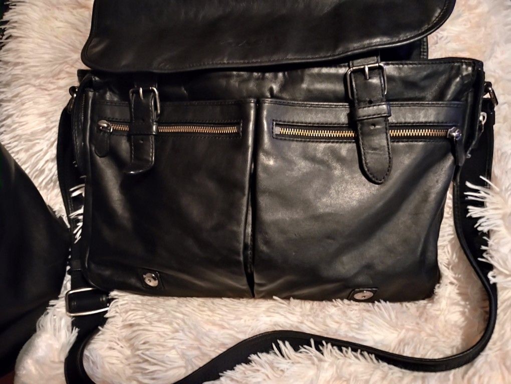 Vintage Coach messenger bag unisex