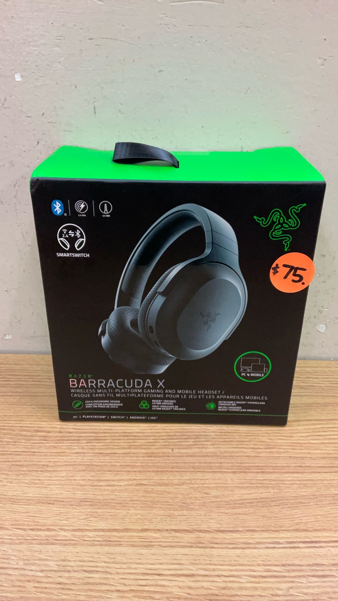 RAZER BARRACUDA X WIRELESS MULTI-PLATFORM GAMING AND MOBILE HEADSET.