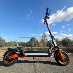 🔥Electric Scooter /30mph/ 50range/1600watt🔥