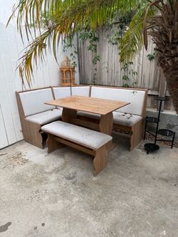 Dining set