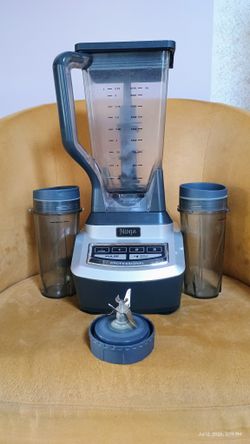 Ninja Professional Set Works perfectly Appliance Includes Blender 2 Cups and extra cup cutting Blade. 1100 Watt Ninja Model BL740 b Blender smoothie m