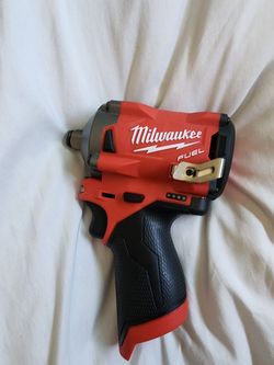 Mikwaukee Stubby M12