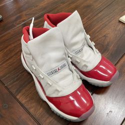Cherry Jordan 11 Mens 6 GS