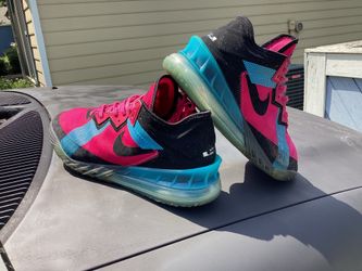Size 13  Men’s Shoes
