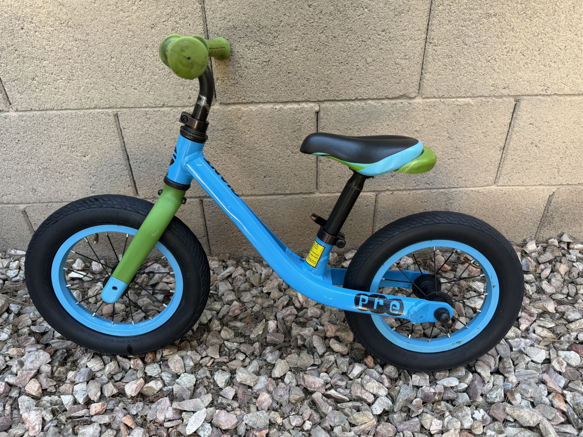 12 Inch Kids Giant Balance Bike