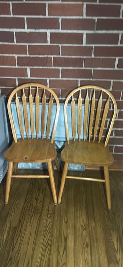 set two solid wood chairs