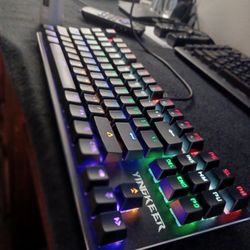 Gaming PC Keyboard High Level Mechnical Keys 