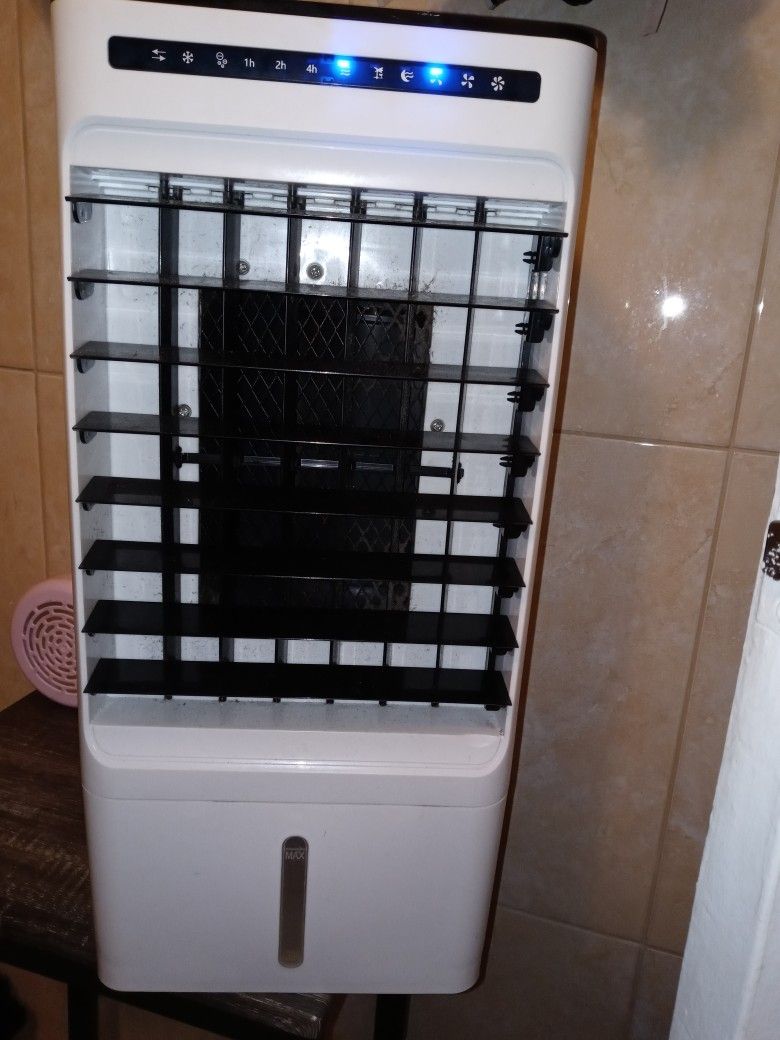 Portable AC Unit Fan And Out Of Miser