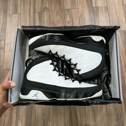 Jordan 9 Retro University Blue Used Twice With Box $190 or best offer moving selling a lot of my shoes pick up only moving next week