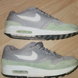 Nike Air MAX size 11