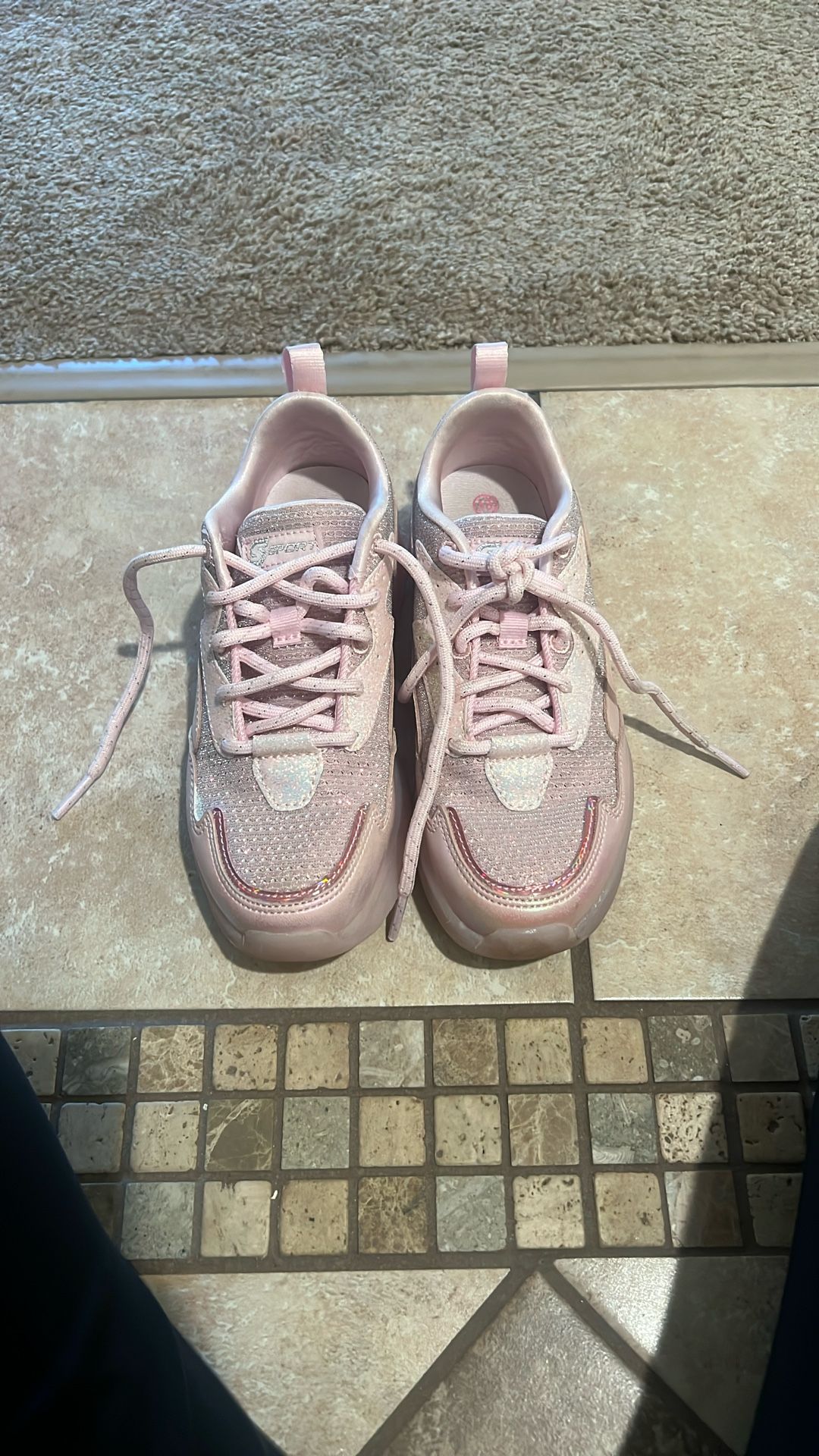 Pink Glitter Girls Sketcher Memory Foam Sneakers **discontinued !**