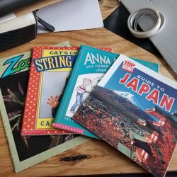 📚4 kid's book Bundle - Games & Educational📚