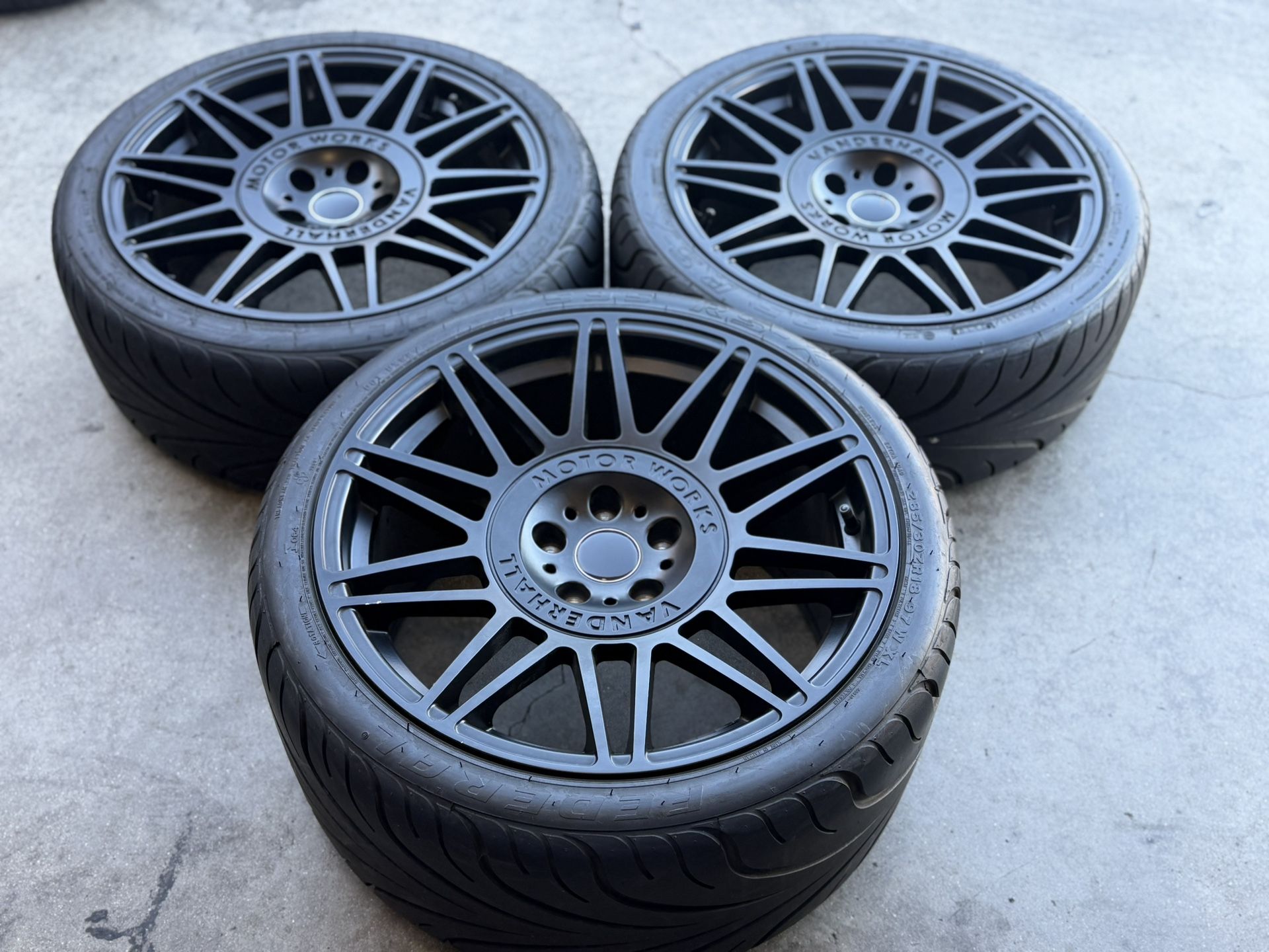 18" wheels Vanderhall Black Jack OEM Venice Rims Tires