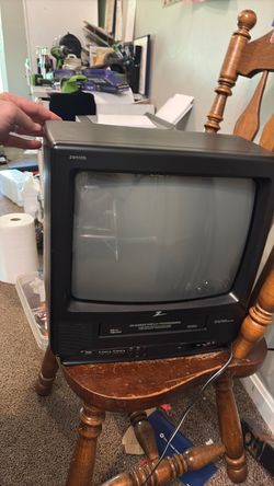 Vintage Zenith CRT TV – $75