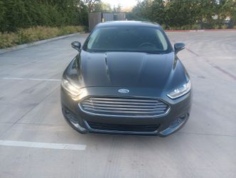 2015 FORD FUSION SE 4DR SEDAN