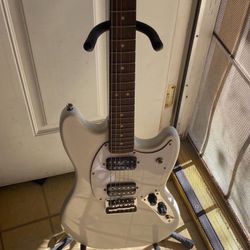 6 String Guitar