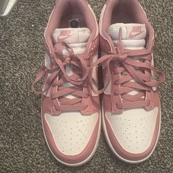 Nike pink dunks